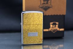 Bật lửa Zorro hoa văn vàng cạnh bạc bản giới hạn Z92108