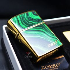Bật lửa Zorro Sơn Mài Họa Tiết Lông Công Bản Giới Hạn Z91812
