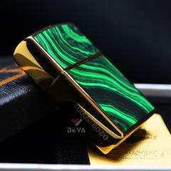 Bật lửa Zorro Sơn Mài Họa Tiết Lông Công Bản Giới Hạn Z91812