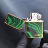 Bật lửa Zorro Sơn Mài Họa Tiết Lông Công Bản Giới Hạn Z91812