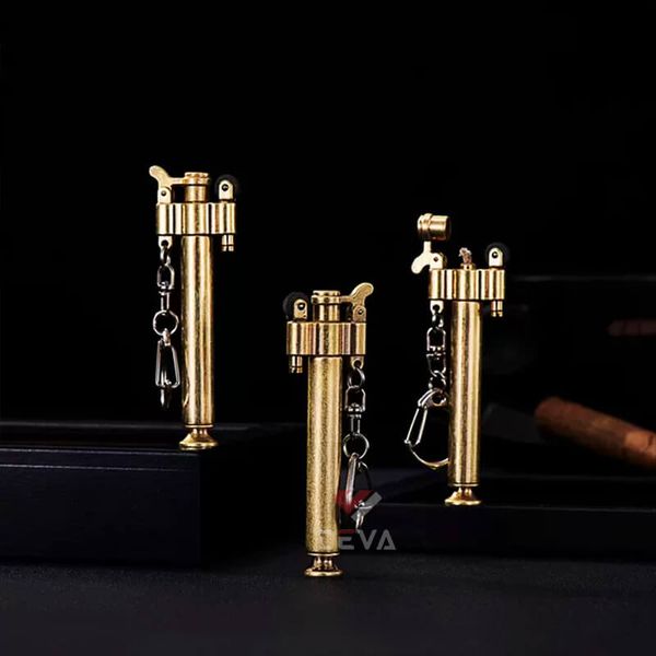 Bật lửa xăng đá chính hãng Dolphin móc khóa cán dài HY-740