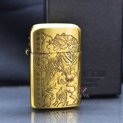 Bật Lửa Ronson Khắc Sâu Hổ Núi R11