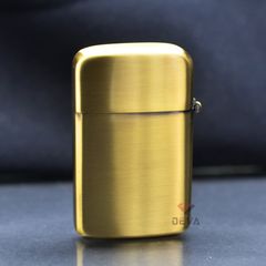 Bật Lửa Ronson Khắc Sâu Hổ Núi R11