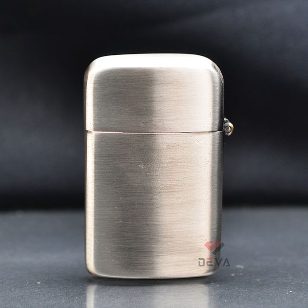 Bật Lửa Ronson Khắc Sâu Rồng Bay Lượn R10