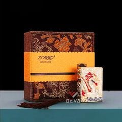 Bật lửa xăng đá Zorro bọc vỏ dày khắc nổi rồng thần Z-KJ1024