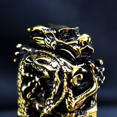 Bật lửa xăng đá Zorro bọc vỏ dày ốp tượng rồng chầu Z-KJ1009