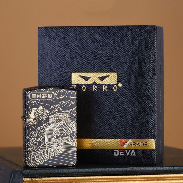 Bật lửa xăng đá Zorro chủ đề Vạn Lý Trường Thành mạ vàng Z2-1076