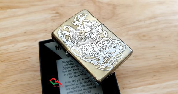 Khắc hình cá chép ZK137