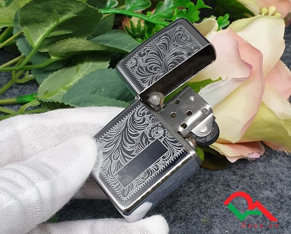 Zippo hoa văn bạc 1980 C236