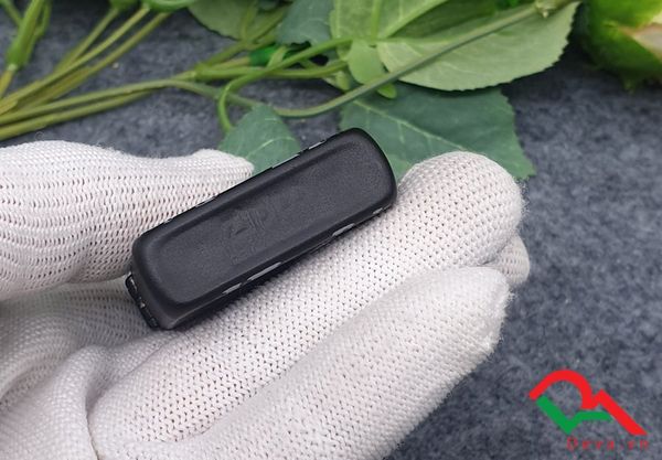 Zippo hoa văn gỗ cổ C09