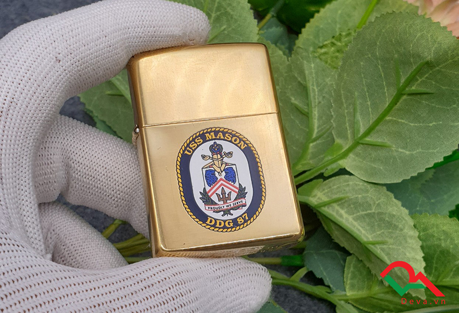 Zippo cổ đẹp