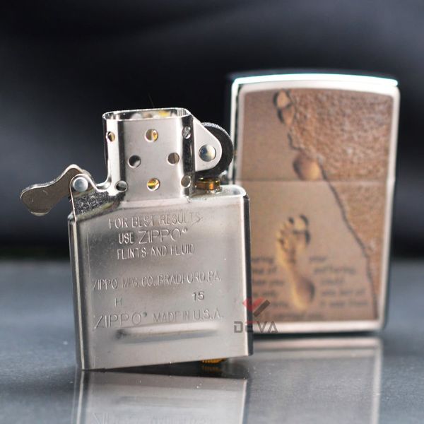 Zippo  In Dấu Chân Trên Cát Footprint In Sand Z39