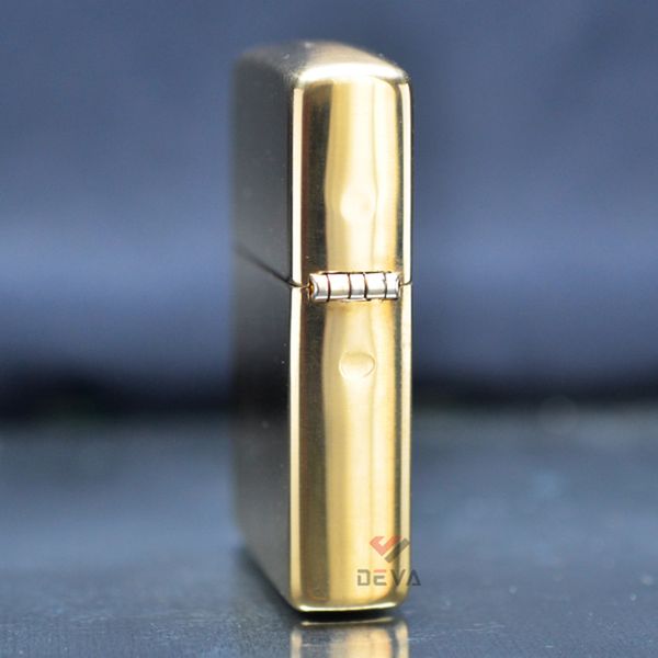 Bật lửa Zippo khắc CNC cá chép Z167