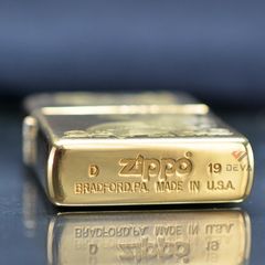 Bật lửa Zippo khắc CNC cá chép Z167