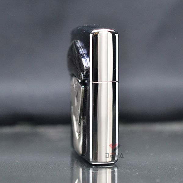 Bật lửa Zippo Mỹ chính hãng bàn tay chơi bài Full House Z56