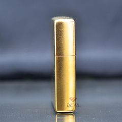Bật lửa zippo mỹ đồng xước bụi Gold dust Z13