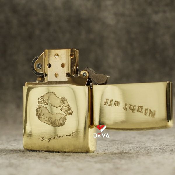 Bật lửa zippo Mỹ in hình cô gái Sexy-back ZN104