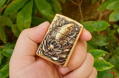 Zippo hoa văn hình cá ZN185