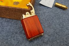 Bật Lửa Zorro Quý Tộc Xăng Đá Độc Lạ ZC-177