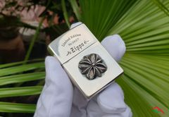 Set Zippo Emblem hình hoa 1998 C131
