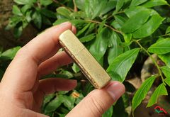 Zippo hoa văn khảm trai ZN169