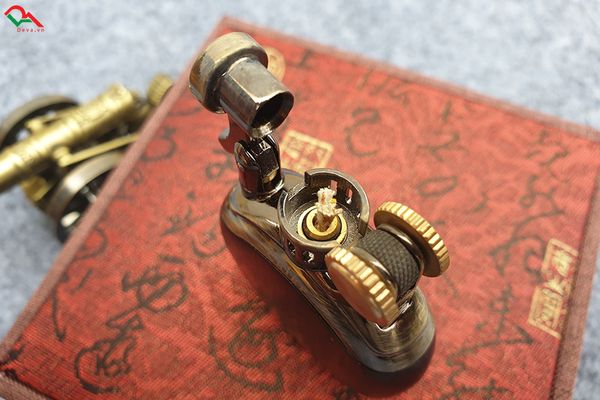 Bật lửa Xăng Đá Cheif CF213