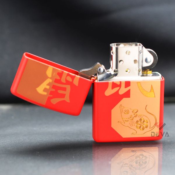 Zippo Sơn Đỏ Chủ Đề Con Giáp Tý-Chuột Z115