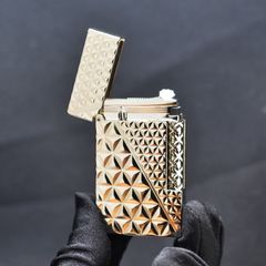 Dupont Xăng Đá Họa Tiết Vân Kim Cương Tam Giác 3D D180-DX