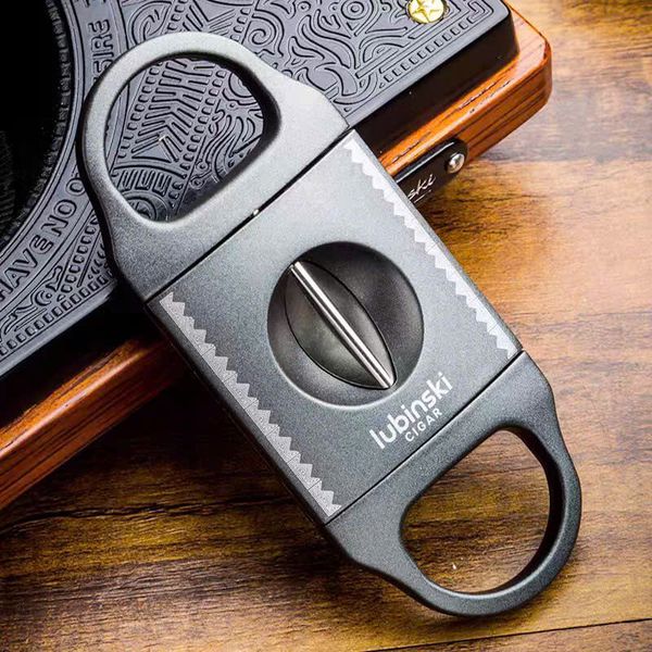 Cắt đầu cigar chữ V Lubinski YJA 30028