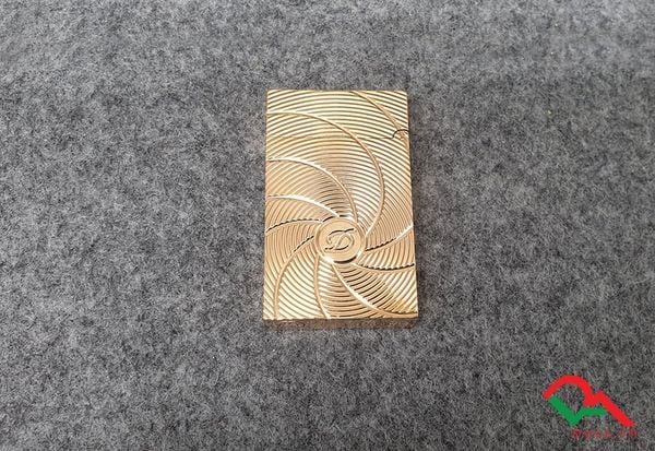 Bật Lửa ST Dupont Hồng Kông Vân Ngang Kẻ Đường Xoắn Ốc D127