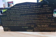 Tái bản 1941 chủ đề nhà máy zippo giới hạn C452