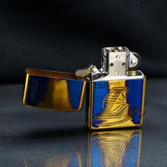 Zippo Đồng Cháy Chủ Đề CLB Bóng Rổ Mỹ Los Angeles Lakers ZN281
