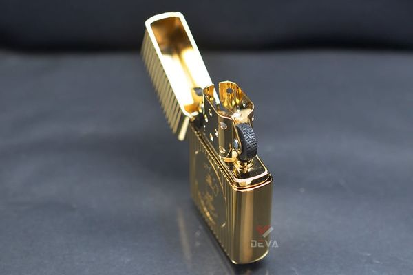 Zippo Armor Kỷ Niệm Ngày Sinh Nhà Sáng Lập Zippo Gold Plate Founder's Day Z16 Collectible