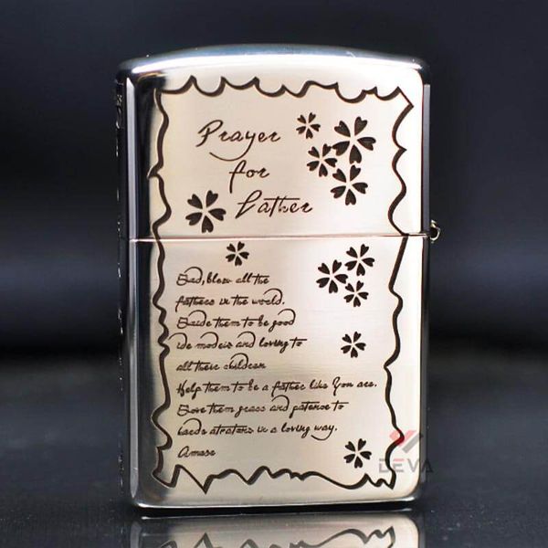 Zippo Bạc Khối Khắc Hình Cha Con Bản Giới Hạn BK27