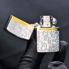 Bật lửa Zorro hoa văn Venetian viền ngang mạ vàng giới hạn Z92067