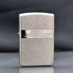 Bật lửa Zorro hoa văn Venetian viền ngang mạ vàng giới hạn Z92067