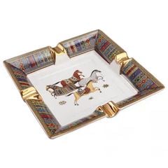 Gạt tàn 4 điếu hoa văn ngựa AS 200