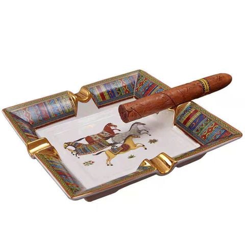 Gạt tàn 4 điếu hoa văn tứ mã AS 200