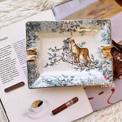 Gạt tàn 2 điếu hoa văn hổ AS 420