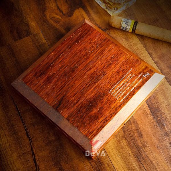 Gạt tàn xì gà 4 điếu Lubinski cao cấp LB 3029