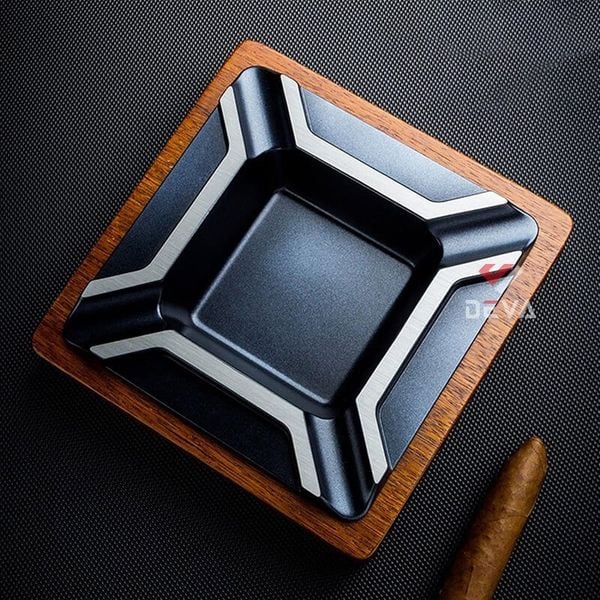 Gạt tàn 4 điếu lubinski LB 071