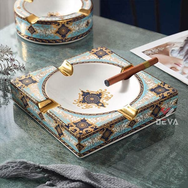 Gạt tàn sứ vuông 4 điếu hoa văn Royal Queen