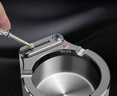 Gạt tàn thuốc lá 3 điếu kèm diêm xăng Honest BCG002