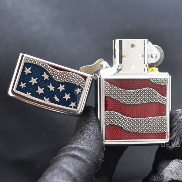 Zippo Emblem Quốc Kỳ Mỹ Diamond Plate Flag Z122