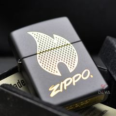Zippo Sơn Đen Chủ Đề Logo Ngọn Lửa Zippo Z324
