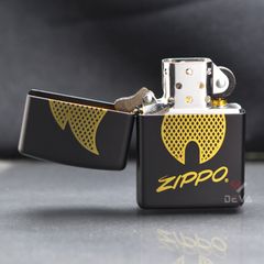 Zippo Sơn Đen Chủ Đề Logo Ngọn Lửa Zippo Z324