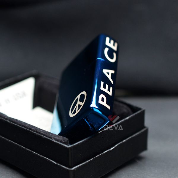 Zippo Xanh Bóng In Biểu Tượng Hòa Bình Peace On Side Z100