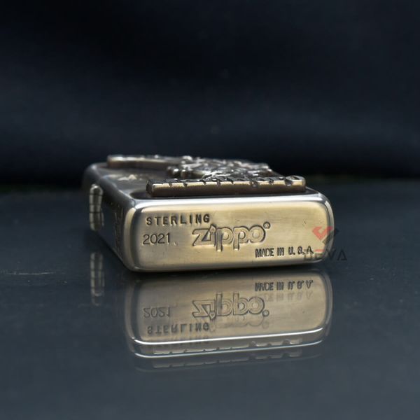 Zippo Bạc Khối Ốp Emblem Chàng Cao Bồi Cưỡi Bò Marlboro BK44