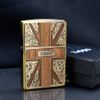 Zippo Ốp Gỗ Khắc Hoa Văn Cổ Điển Tạo Hình Lá Cờ Anh Quốc ZN266