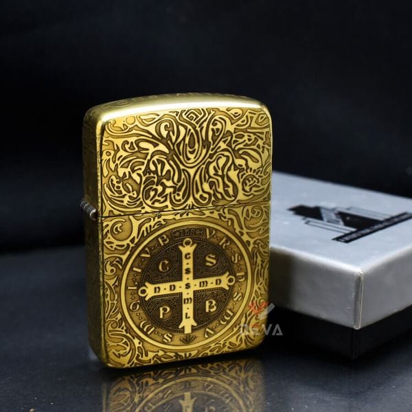 Zippo Tái Bản 1941 Khắc Thánh Giá Trừ Tà Constantine ZN357